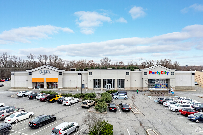 Capital Group Properties signs The Paper Store to 12,000 s/f lease